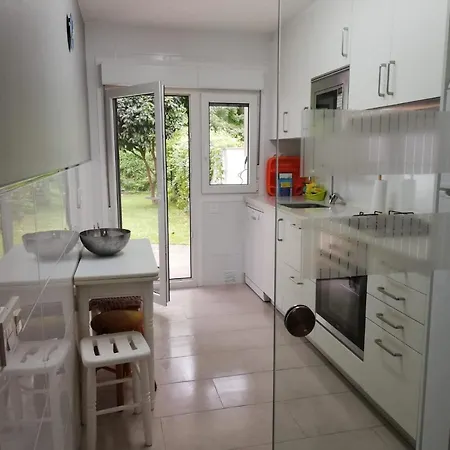 Urbanizacion La Barria 115 Vakantiehuis Nueva De Llanes